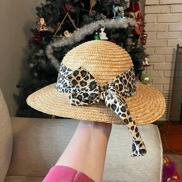 Disney Minnie Mouse animal print straw hat - Picture 4 of 8